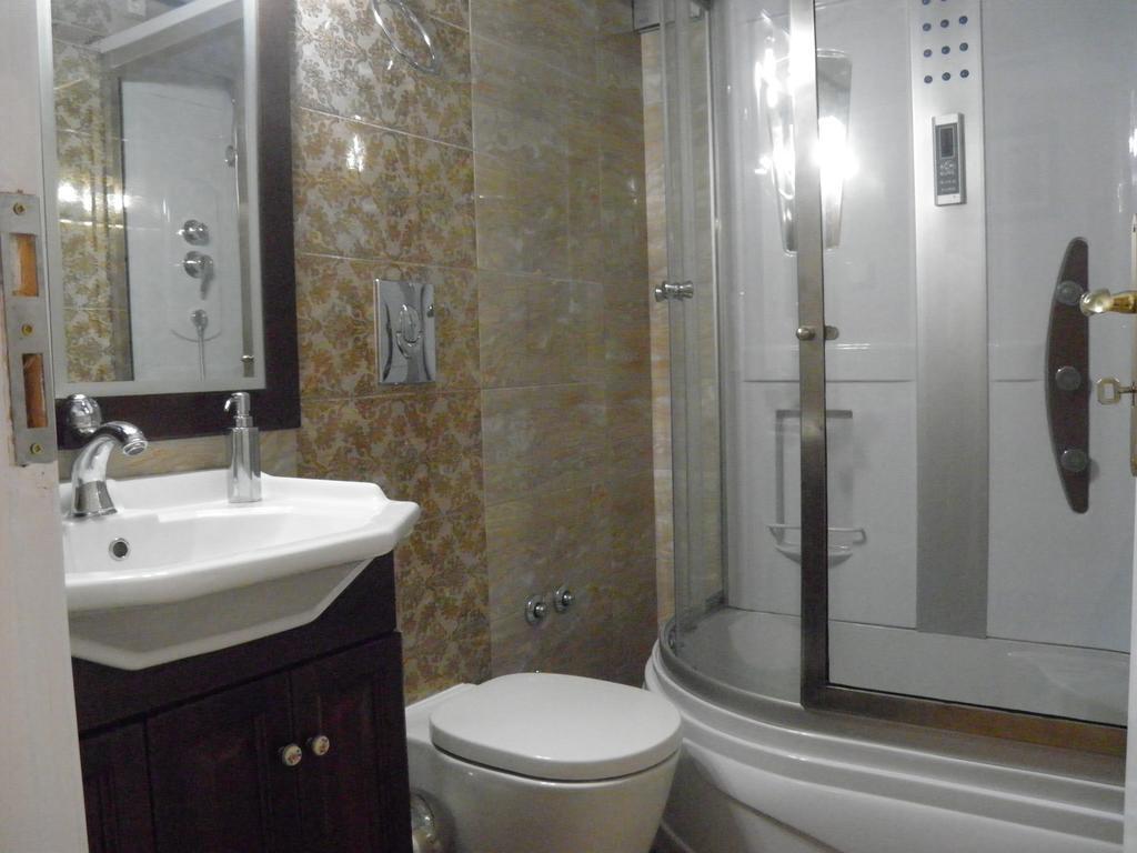 Aristotelis-Nikos Paramonas Studios Номер фото